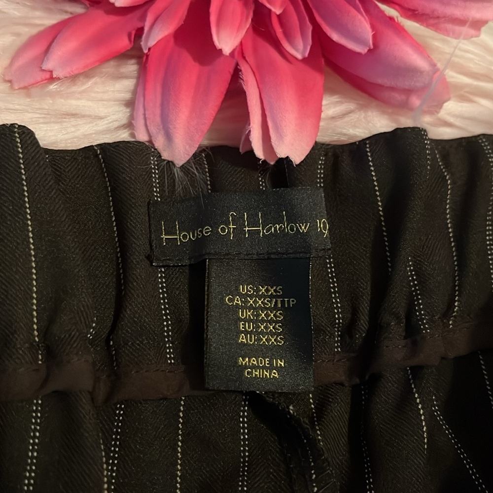 HOUSE OF HARLOW BROWN STRIPED TROUSERS SIZE XXS